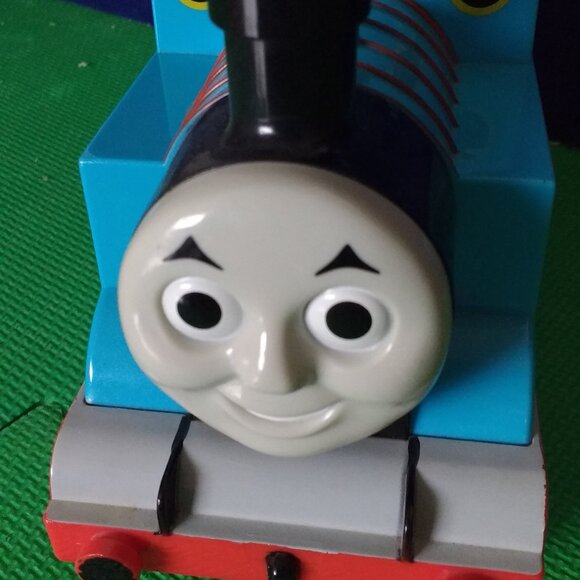 Thomas the tank engine & Annie Caboose Train Used Vintage - Picture 3 of 8